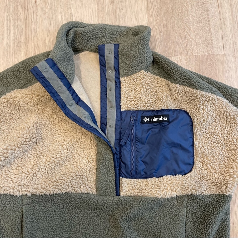 Columbia Lodge Sherpa Fleece Pullover - Picture 7 of 7